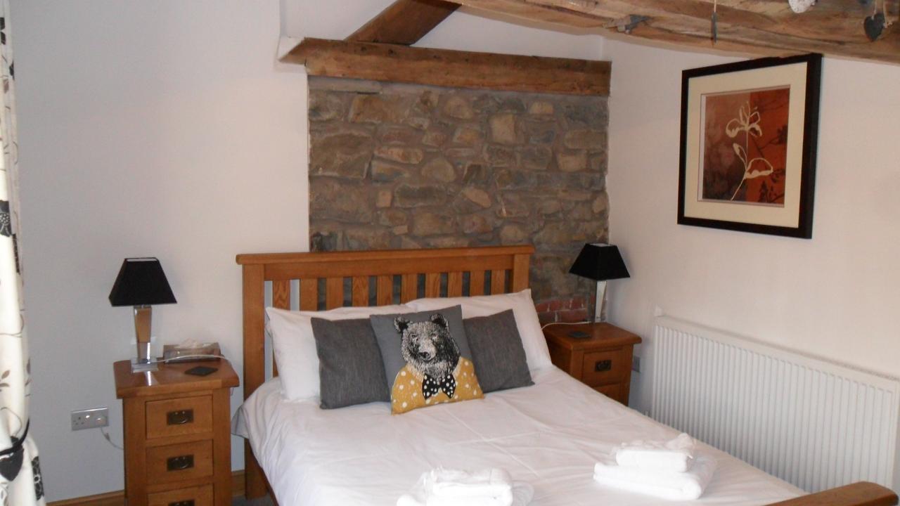 라야더 The Bear B&B 외부 사진
